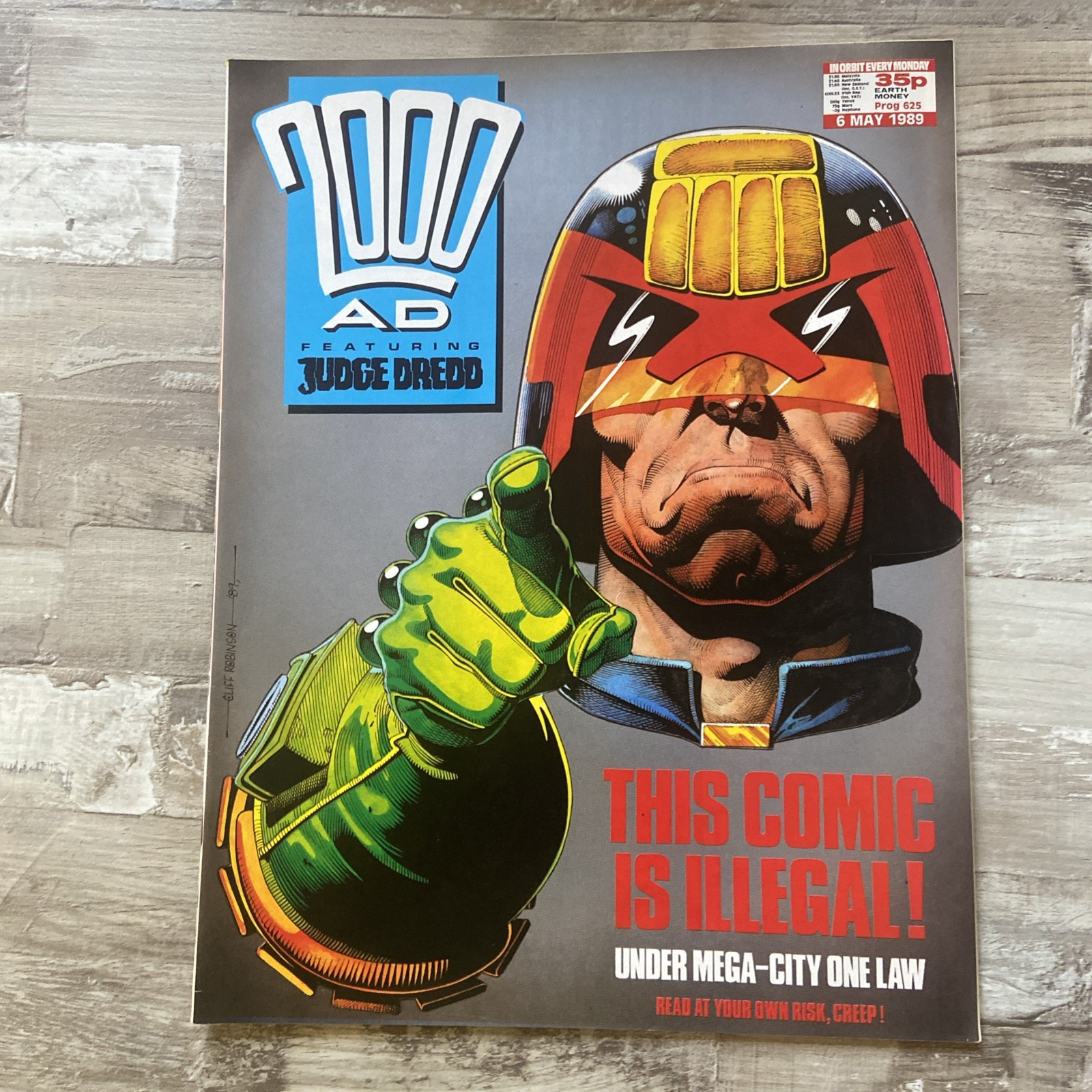 18x 2000AD Magazine Comic Progs BETWEEN 621 – 639 bundle 1989