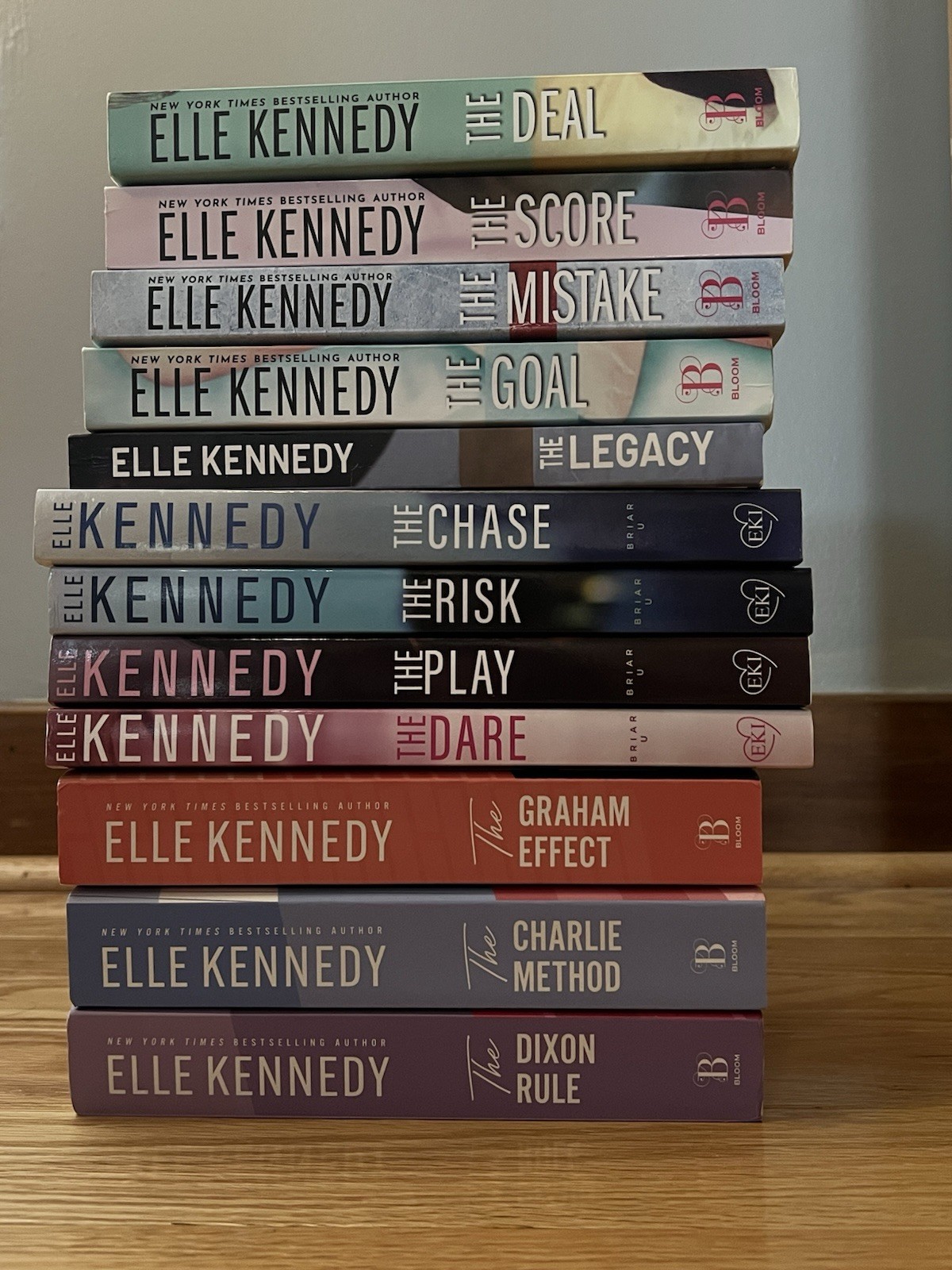 OOP Elle Kennedy’s Off Campus (Bloom) and Briar U (EKI) Series, & Campus Diaries